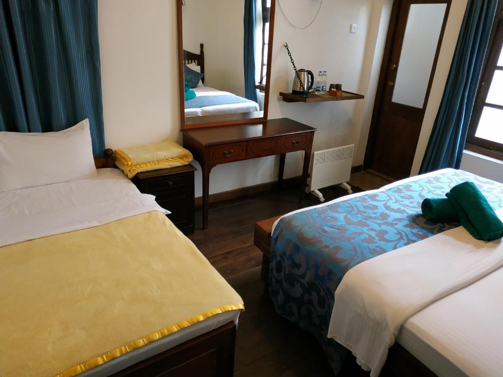 8 Bedroom Bungalow In Nuwaraeliya