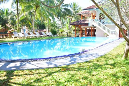 Insta-worthy Pool villa