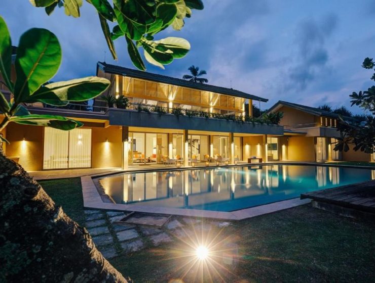 Beachfront Villa in Wadduwa