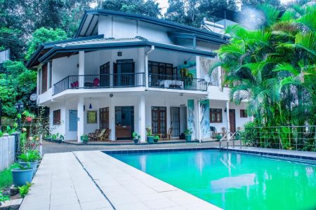6 Bed Rooms Villa Bandarawela