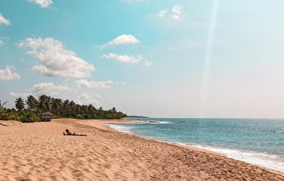 Lagoon Paradise Beach Resort Tangalle