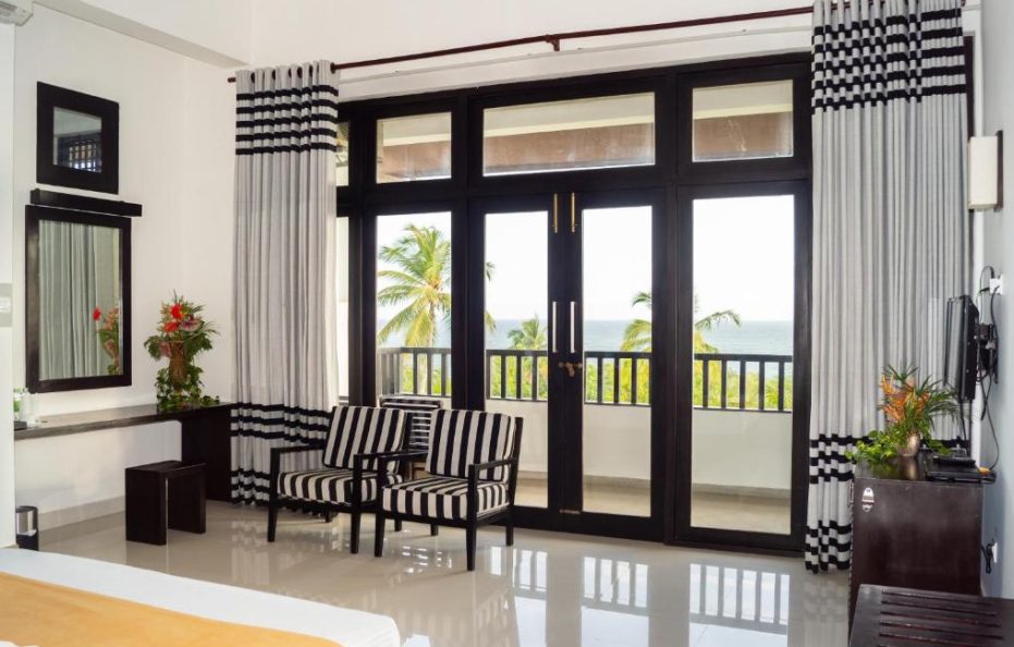 Lagoon Paradise Beach Resort Tangalle