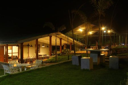 Villa in Watawala With Natural Pool