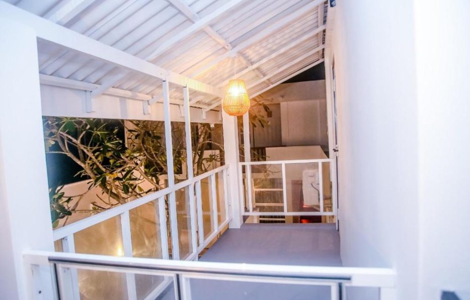 11 Bed Rooms Hotel Mirissa