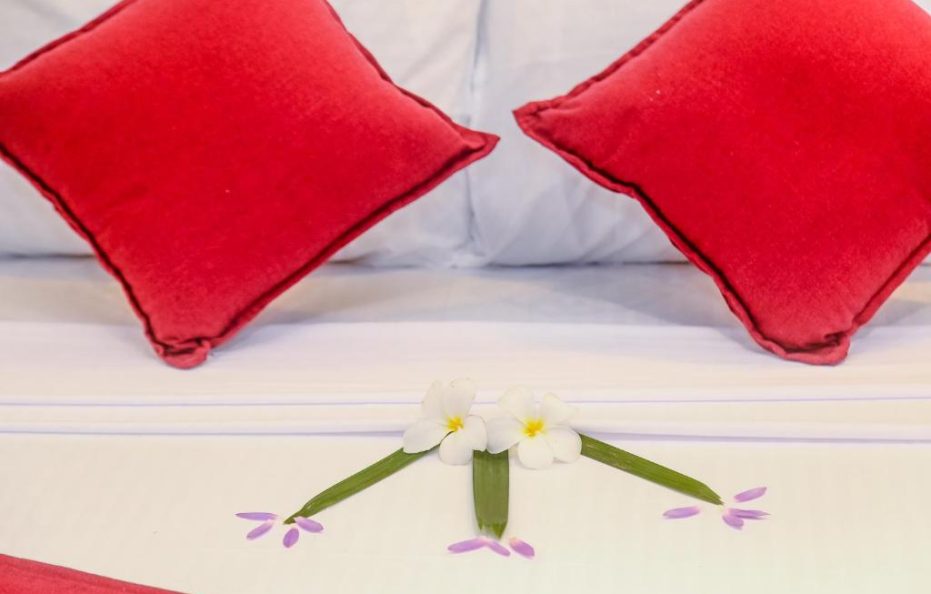 11 Bed Rooms Hotel Mirissa