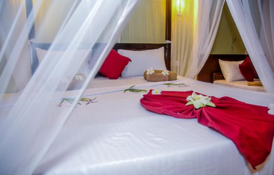 11 Bed Rooms Hotel Mirissa