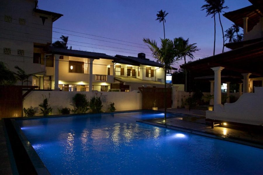 Beach Inn – Madiha