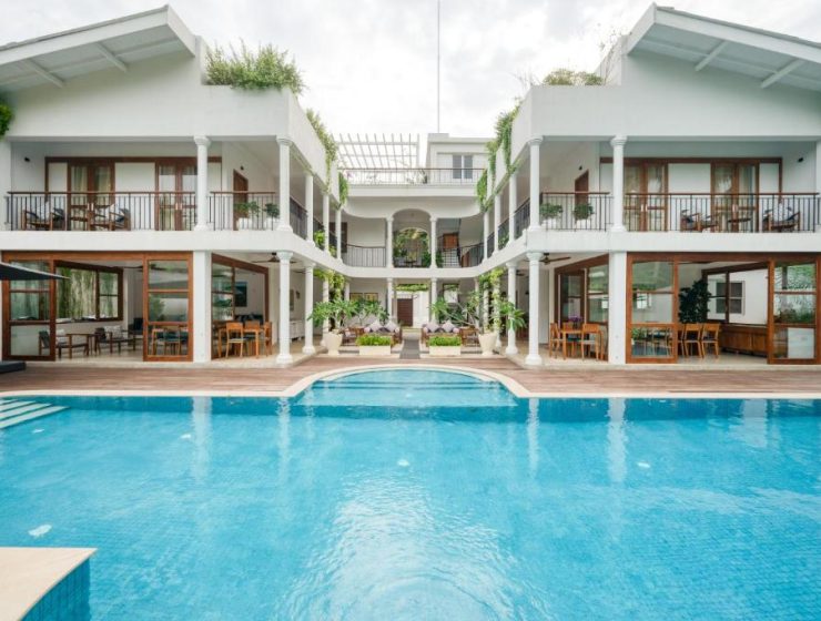 Luxurious palm Villa, Hirikatiya