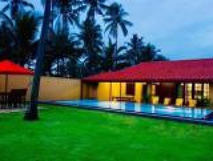 Beachfront Villa in Uswetakeiyawa