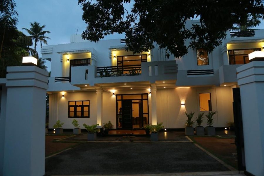 9 Bedroom Villa in Ahangama