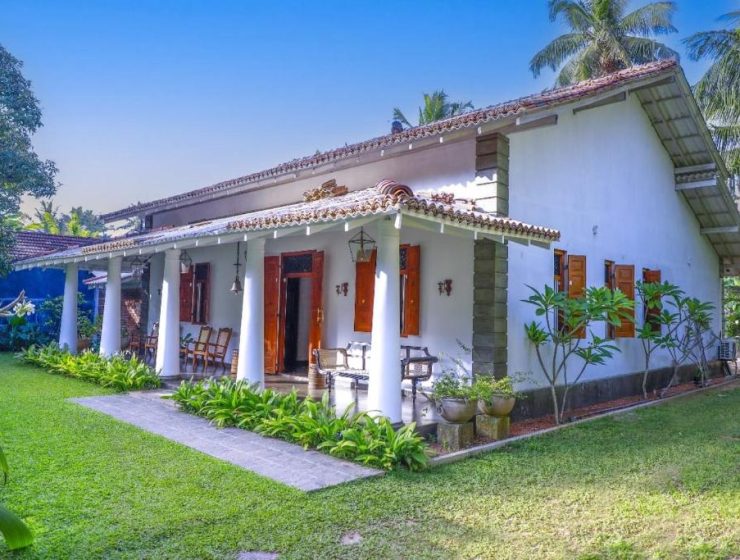 3 BR private Luxury Villa in Ambalangoda