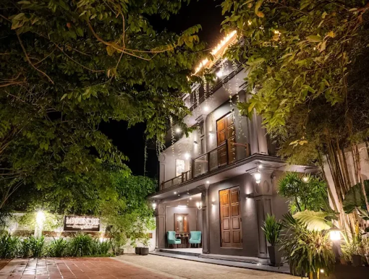 5-Bedroom Coastal Sanctuary – Galle Beachside